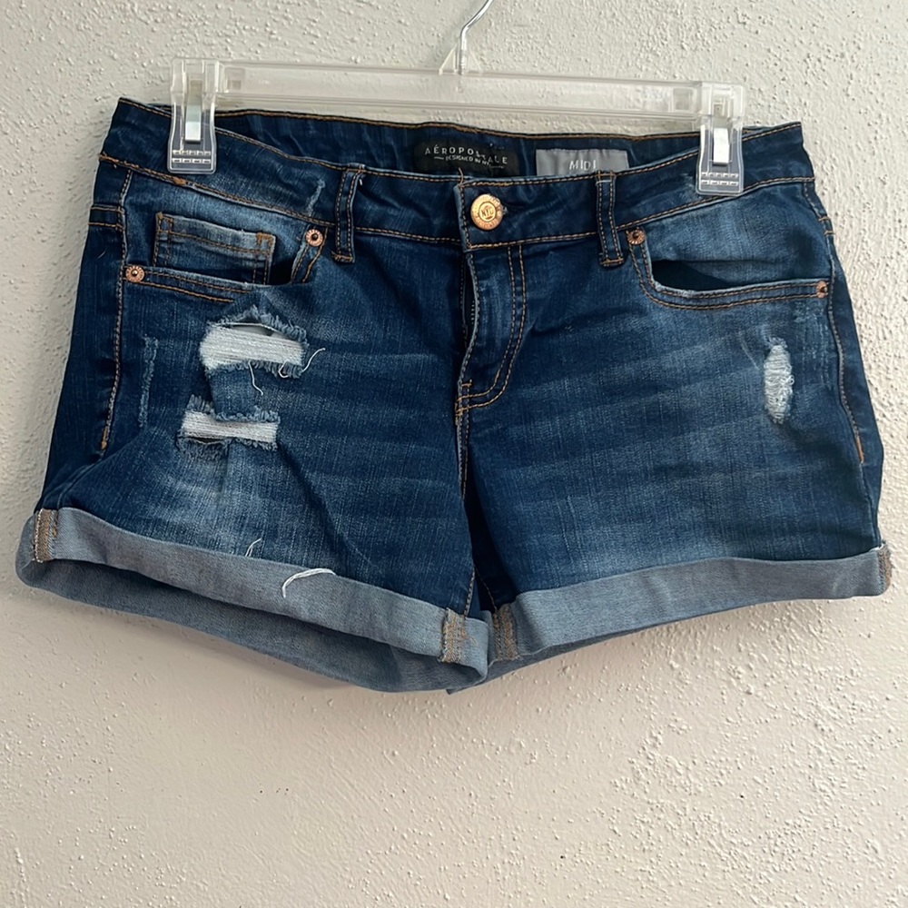 Distressed midi jean shorts size 6 Aeropostale 5 pocket